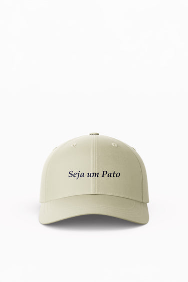 Boné Nude Livro "Seja Um Pato" — Frase